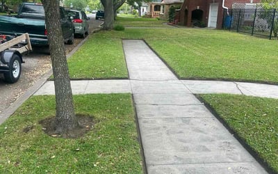 Photo of Cecil W.'s yard after getting lawn care in Gresham, OR