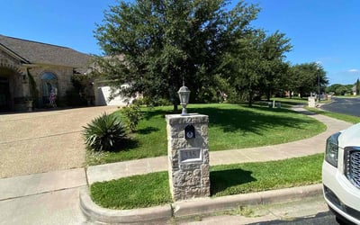 Photo of Shelby T.'s yard after getting lawn care in Waco, TX