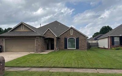 Photo of Angel O.'s yard after getting lawn care in Wichita, KS