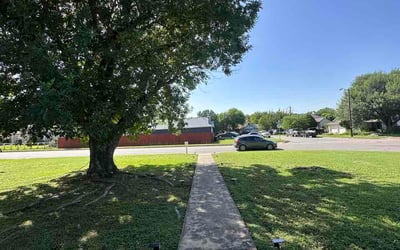 Photo of Carolyn H.'s yard after getting lawn care in Warner Robins, GA