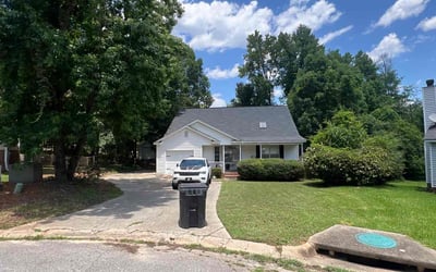 Photo of Terrence W.'s yard after getting lawn care in Chapin, SC