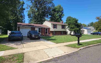 Photo of Ben P.'s yard after getting lawn care in Louisville, KY