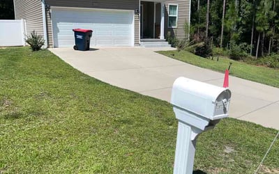 Photo of Tyler B.'s yard after getting lawn care in Orlando, FL