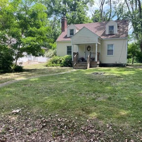 Flower Bed Weeding by A&S Landscaping and Snow Removal reviewed on September 13, 2020