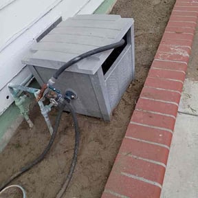 Flower Bed Weeding by Guillen Lawn Care reviewed on December 13, 2024