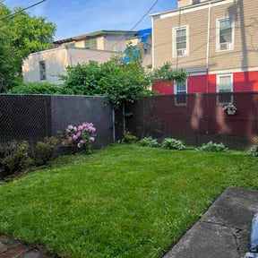 Weed Pulling by T.L. Landscaping & hardscaping reviewed on June 16, 2022