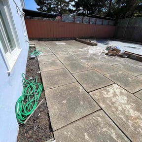 Cleanups by DDE Landscaping reviewed on November 15, 2023