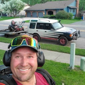 Leaf Removal by Best of Pros Lawn Service reviewed on October 10, 2024