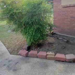Flower Bed Weeding by J Jr’s Lawn Maintenance reviewed on June 29, 2022