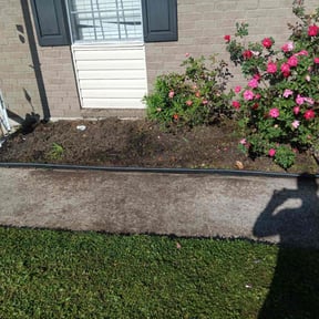Flower Bed Weeding by A&amp;R Property Preservation reviewed on August 11, 2025