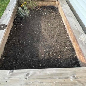 Flower Bed Weeding by A&D Lawn Service reviewed on June 24, 2022