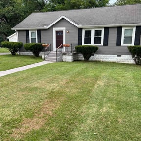 Bush Trimming by Edwards Lawn and Landscaping Service reviewed on August 20, 2019