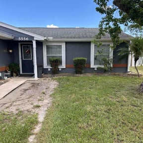 Bush Trimming by Hargett lawn services reviewed on June 28, 2022