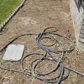 Weed Pulling by Walt's Lawn Care reviewed on June 10, 2022