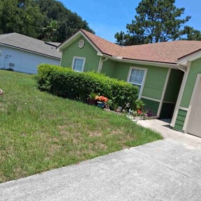 Bush Trimming by L&k southern home lawn care reviewed on October 6, 2022
