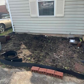 Flower Bed Weeding by Biggs customs reviewed on July 15, 2022