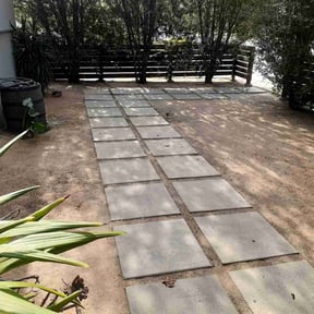 Leaf Removal by Forever Green FG LLC reviewed on April 22, 2025