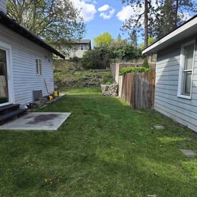 Flower Bed Weeding by Zack's Yard Maintenance & small engine repair reviewed on September 10, 2020