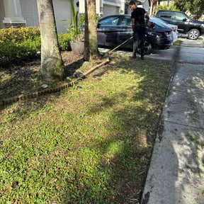 Flower Bed Weeding by Ochoa Landscape and Irrigaton LLC reviewed on October 12, 2024