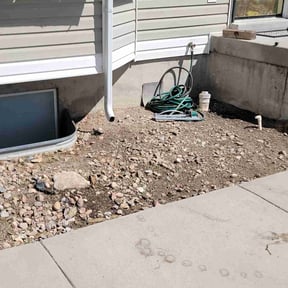 Flower Bed Weeding by Big D's reviewed on August 23, 2024