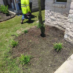 Flower Bed Weeding by Elemental Community Improvement Service reviewed on May 12, 2022