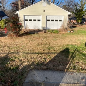 Leaf Removal by Household Maintenance &amp; Lawn Care Services reviewed on December 16, 2024