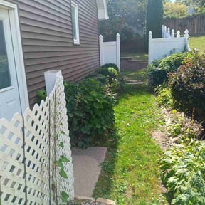 Weeding by S&S Lawn Care reviewed on July 22, 2022