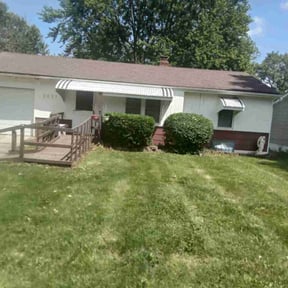 Bush Trimming by Ochoa Landscape and Irrigaton LLC reviewed on July 22, 2022