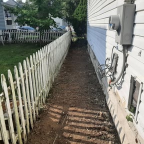 Cleanups by Enclave Landscape Management reviewed on April 27, 2022