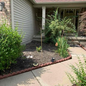 Flower Bed Weeding by Jay's Property Management Lawn Tree Service reviewed on June 7, 2022