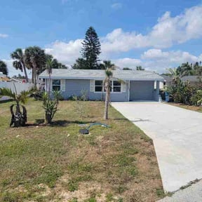 Leaf Removal by County Line Services reviewed on August 8, 2022