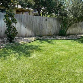 Flower Bed Weeding by Bandala's Landscaping and Gardening Service reviewed on April 16, 2025