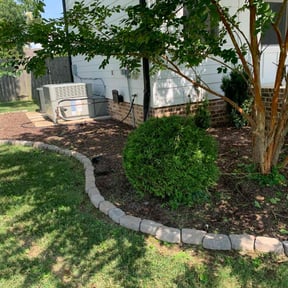 Flower Bed Weeding by Torres Landscaping reviewed on April 13, 2025