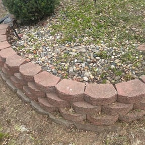 Flower Bed Weeding by MTB lawn care reviewed on August 1, 2022