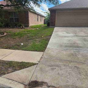 Leaf Removal by Anton Lawn Care reviewed on August 2, 2022