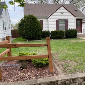Leaf Removal by Mow Masters Llc reviewed on May 7, 2025