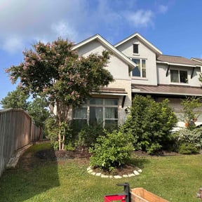 Cleanups by MALTESE MOWING & SERVICES, LLC reviewed on April 29, 2022