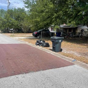 Leaf Removal by Mo Mowing & Yard Clean Up reviewed on May 12, 2022