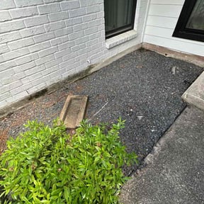 Flower Bed Weeding by G&M Landscaping Services reviewed on November 25, 2023