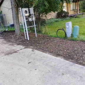 Cleanups by Landscapers reviewed on April 24, 2025