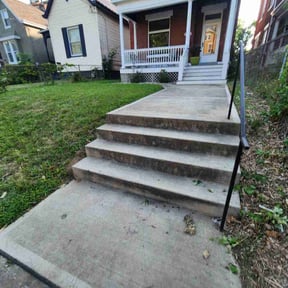 Cleanups by The customer first reviewed on June 2, 2022