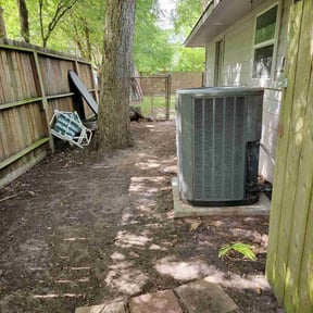 Cleanups by Willie's Mobile Lawn Services reviewed on March 3, 2022