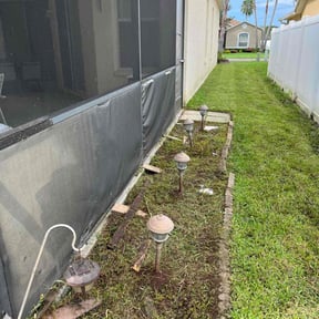 Flower Bed Weeding by Deactivated Account reviewed on November 5, 2021