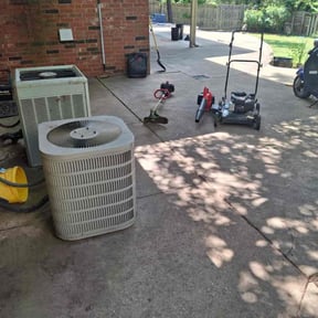 Cleanups by On Hit Lawn Care reviewed on September 28, 2020