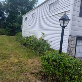 Cleanups by Triple Crown Services and Landscaping LLC reviewed on November 18, 2022