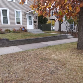 Leaf Removal by Velazquez Landscape reviewed on April 26, 2022