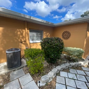 Bush Trimming by Brent Walters reviewed on May 15, 2025