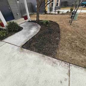 Leaf Removal by Legit Lawn Care reviewed on January 5, 2025
