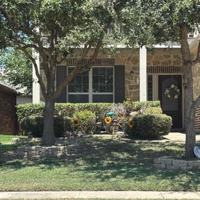 Bush Trimming by AlwaysTheBest LawnCare reviewed on August 8, 2024