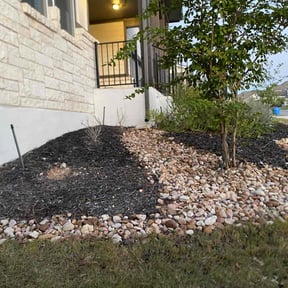 Flower Bed Weeding by JACKSON Lawn Care reviewed on April 12, 2022